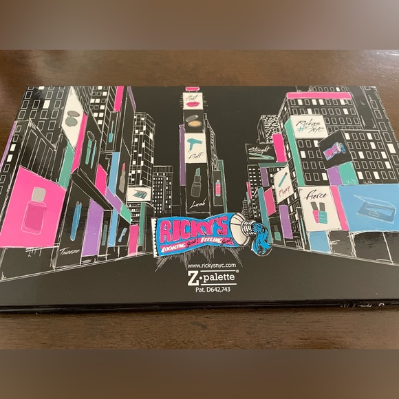 MAKEUP geek ( DISCONTINUED) eyeshadows palette - Picture 3 of 6